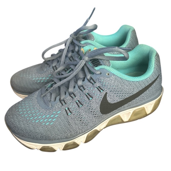NIKE Women's Air Max Tailwind 8 Running Shoes - Picture 2 of 5
